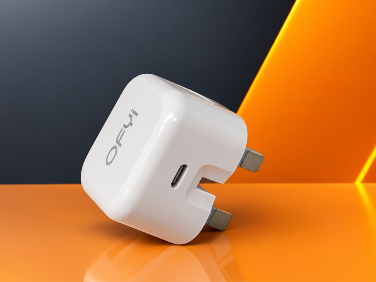 شارژر دیواری OFYI HC-18 برای موبایل و تبلت